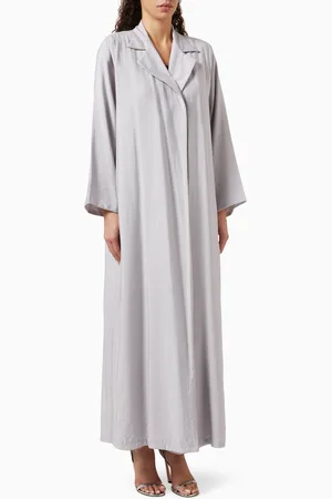 Hessa Falasi Notched Collar Abaya in Chiffon