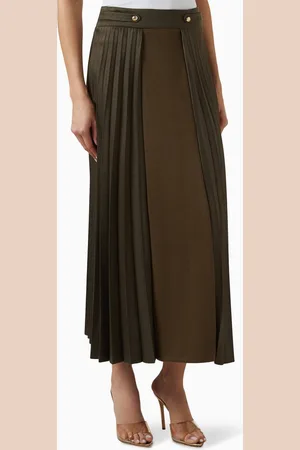 Hukka Pleated Midi Skirt in Viscose-knit