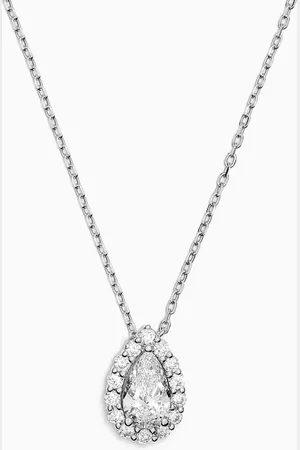 Fergus James Pear Halo Diamond Pendant Necklace in 18kt Gold