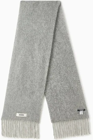 Jacquemus L