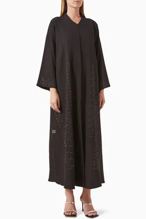 Rauaa official Thread-embroidered Abaya in Crepe