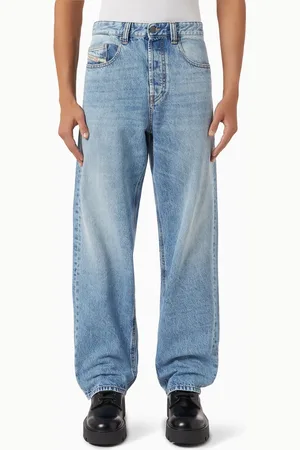 Diesel 2001 D-Macro Relaxed-fit Jeans in Denim