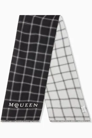 Alexander McQueen Intarsia Logo Scarf in Wool