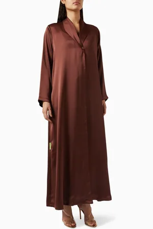 Hessa Falasi Zainah-cut Abaya in Satin Silk