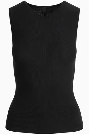 SKIMS Soft Lounge V-Neck Tank Top