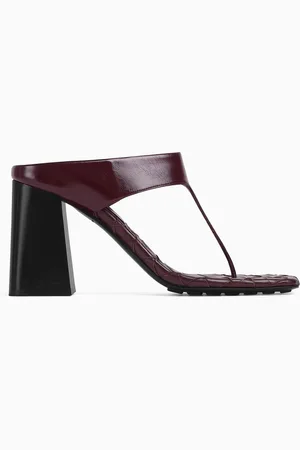 Bottega Veneta Marella 85 Thong Sandals in Leather