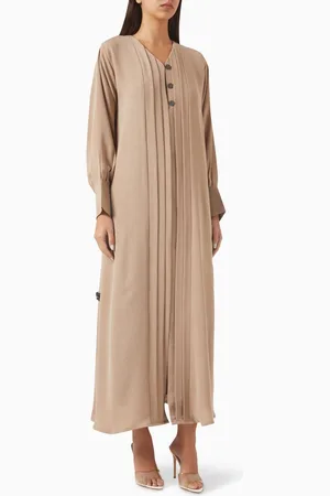 Rauaa official Pleated Abaya in Jersey Crepe