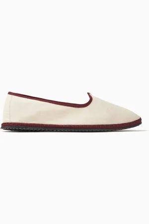 VIBI VENEZIA Classic Furlana Loafers in Canvas