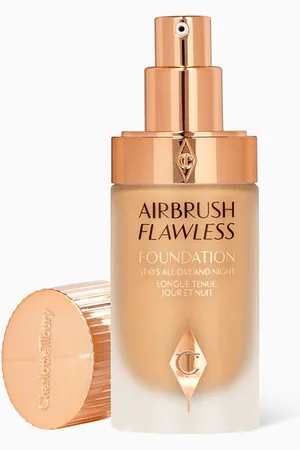 Charlotte Tilbury 8 Warm Airbrush Flawless Foundation, 30ml