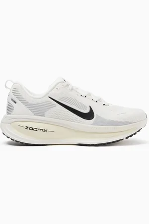 Nike Vomero 18 Sneakers in Mesh