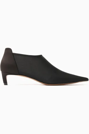 12 STOREEZ Point-toe Pumps in Satin-mesh
