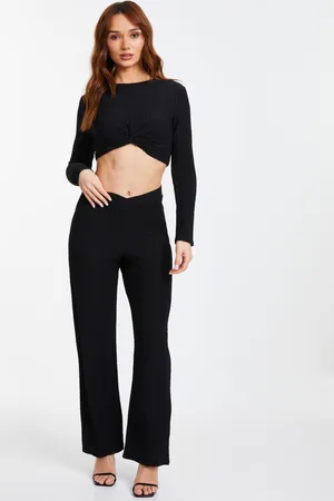 Quiz Textured Knot Front Crop Top
