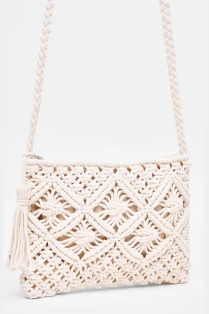 Quiz Crochet Cross Body Bag