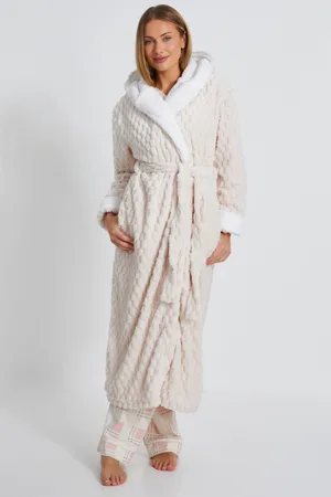 Quiz Textured Fleece Robe