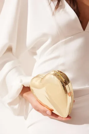 Quiz Metal Heart Box Bag