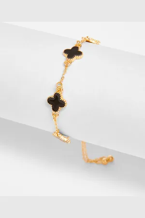 Quiz Clover Toggle Bracelet