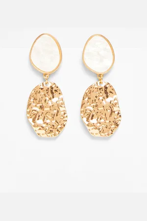 Quiz Textured Drop Earrings