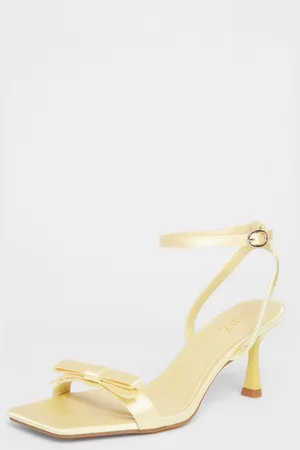 Quiz Satin Bow Heels