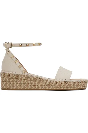 VALENTINO GARAVANI Off-White Rockstud Sandals