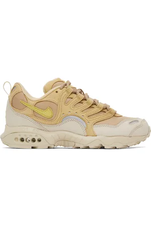 Nike Tan Air Terra Humara SP Sneakers