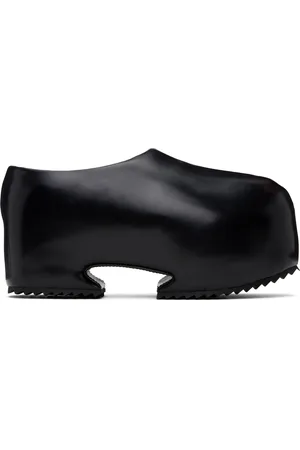 Yume Yume Black Platform Clogs