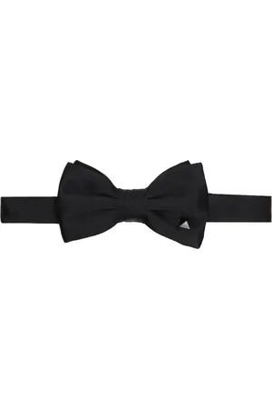 VALENTINO GARAVANI Black Rockstud Bow Tie