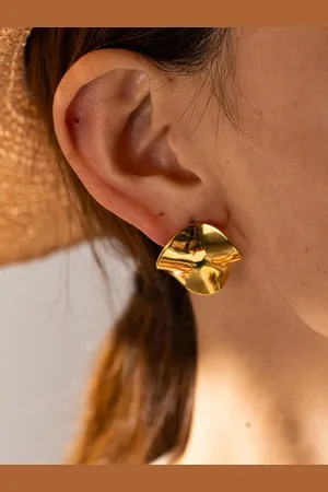 stylewe Titanium Steel 18k Gold Plated Round Pleated Earrings