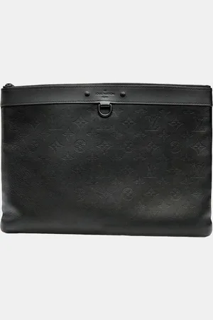 LOUIS VUITTON Monogram Shadow Leather Discovery Pochette Clutch Bag