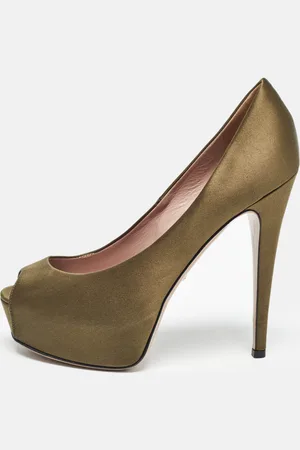 Gucci Olive Satin Peep Toe Platform Pumps Size 37