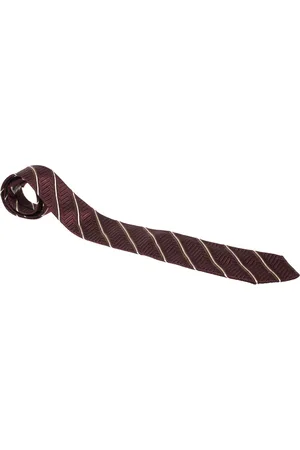 Ermenegildo Zegna Vintage Chevron Patterned Jacquard Silk Tie