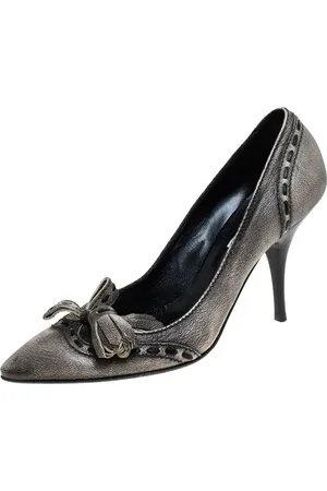 Sebastian Leather Tassel Detail Pointed Toe Pumps Size 40