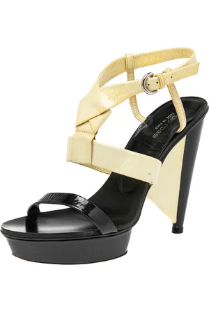 Sergio Rossi /Black Patent Leather Platform Ankle Strap Sandals Size 39