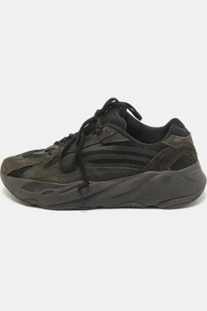 adidas /Grey Suede And Canvas Boost 700 V2 Vanta Sneakers Size 42 2/3