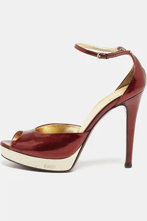 Gucci Red Patent Leather Ankle Strap Sandals Size 38.5