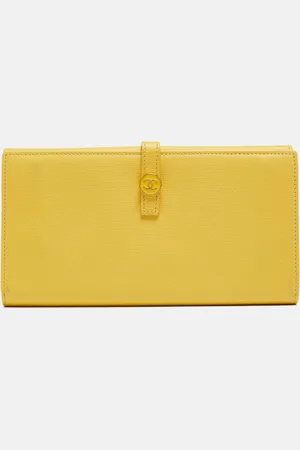 CHANEL Leather CC Flap French Continental Wallet