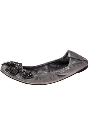 Tory Burch Silver Leather Azalea Scrunch Ballet Flats Size 38