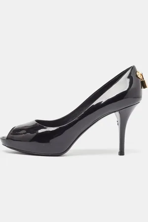 LOUIS VUITTON Patent Leather Oh Really! Pumps Size 38.5