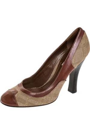Burberry /Beige Leather and Canvas Wooden Heel Pumps Size 40