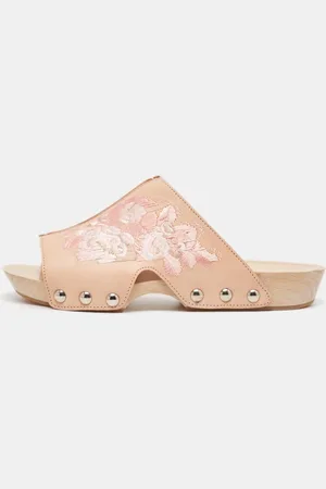 Alexander McQueen Peach Leather Embroidered Wooden Clogs Size 37.5
