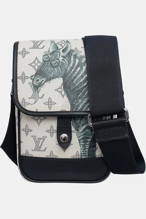 LOUIS VUITTON Savane Monogram Chapman Messenger Bag
