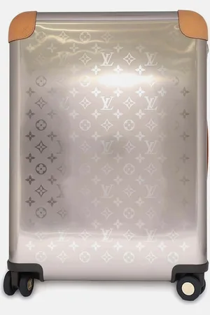 LOUIS VUITTON Monogram Titanium Horizon Size 55