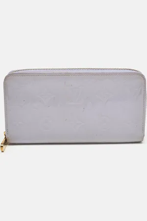 LOUIS VUITTON Lilac Monogram Vernis Zippy Wallet