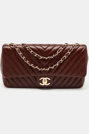 CHANEL Surpique Chevron Leather Medium Single Flap Bag