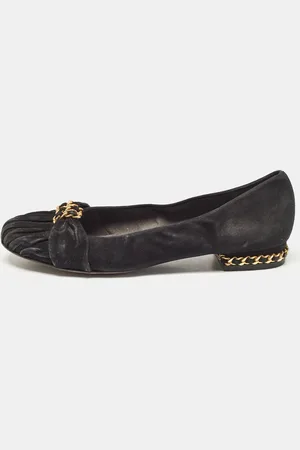 Stuart Weitzman Suede Chain Embellished Ballet Flats Size 37