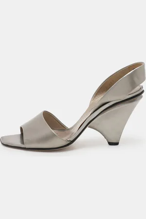 Salvatore Ferragamo Leather Slingback Sandals Size 39