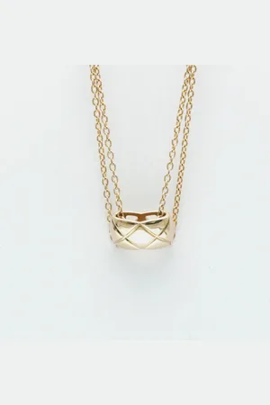CHANEL 18K Rose Coco Crush Pendant Necklace