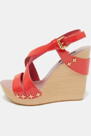 LOUIS VUITTON Patent Leather Star Embellished Wedge Sandals Size 37