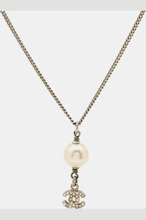 CHANEL CC Crystals Faux Pearl Tone Necklace