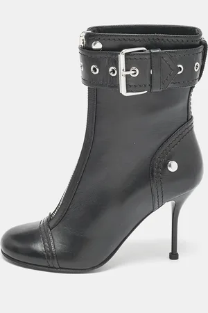 Alexander McQueen Buckled Leather Ankle Boots Size 38