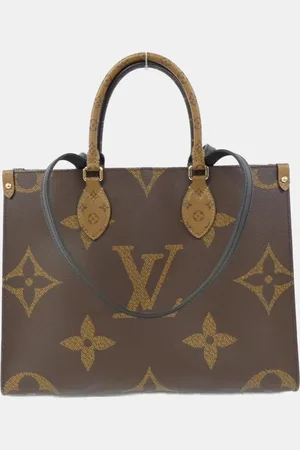 LOUIS VUITTON Monogram Giant Canvas OnTheGo MM Tote Bag